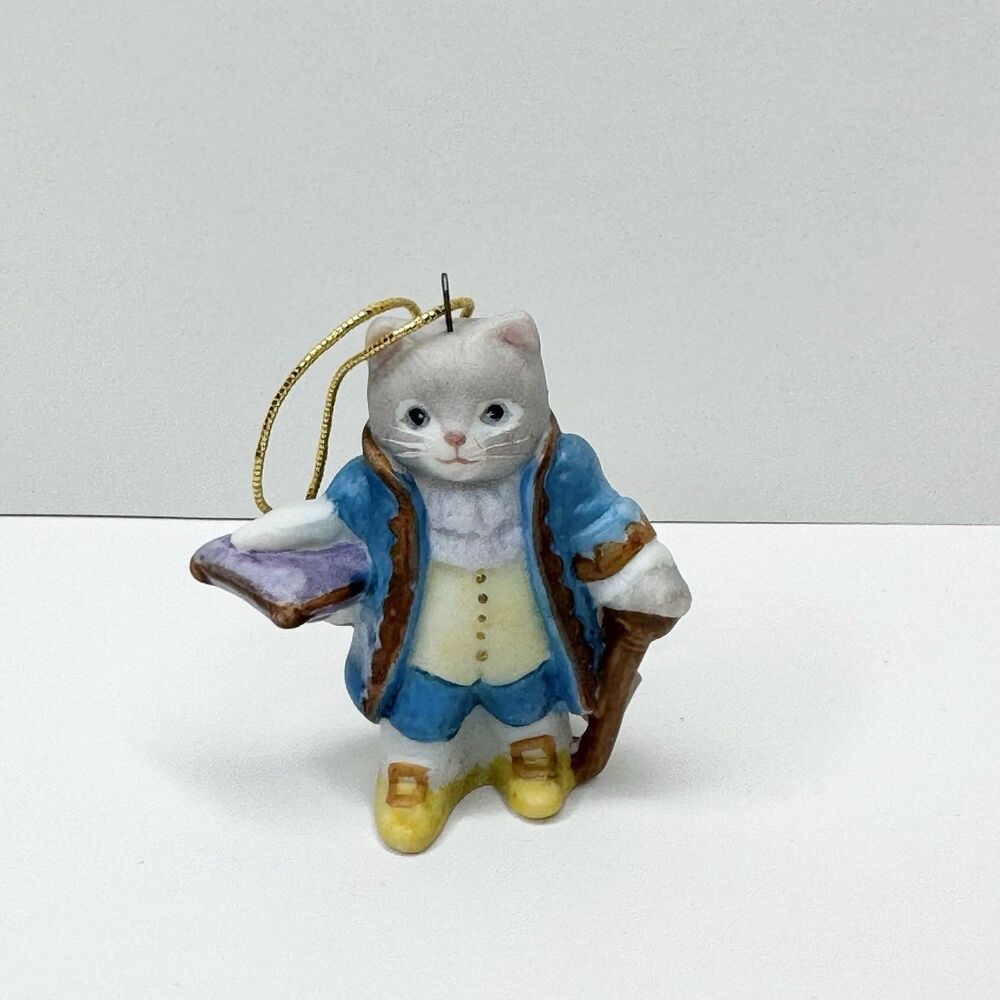1990 Kitty Cucumber Mini Ornament Albert Prince Holding Glass Slipper Cinderella
